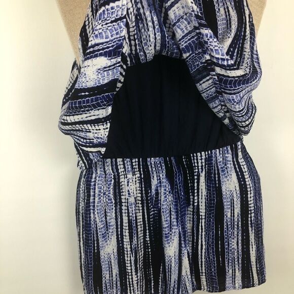 Cupcakes and Cashmere Cari Romper - Picture 5 of 13